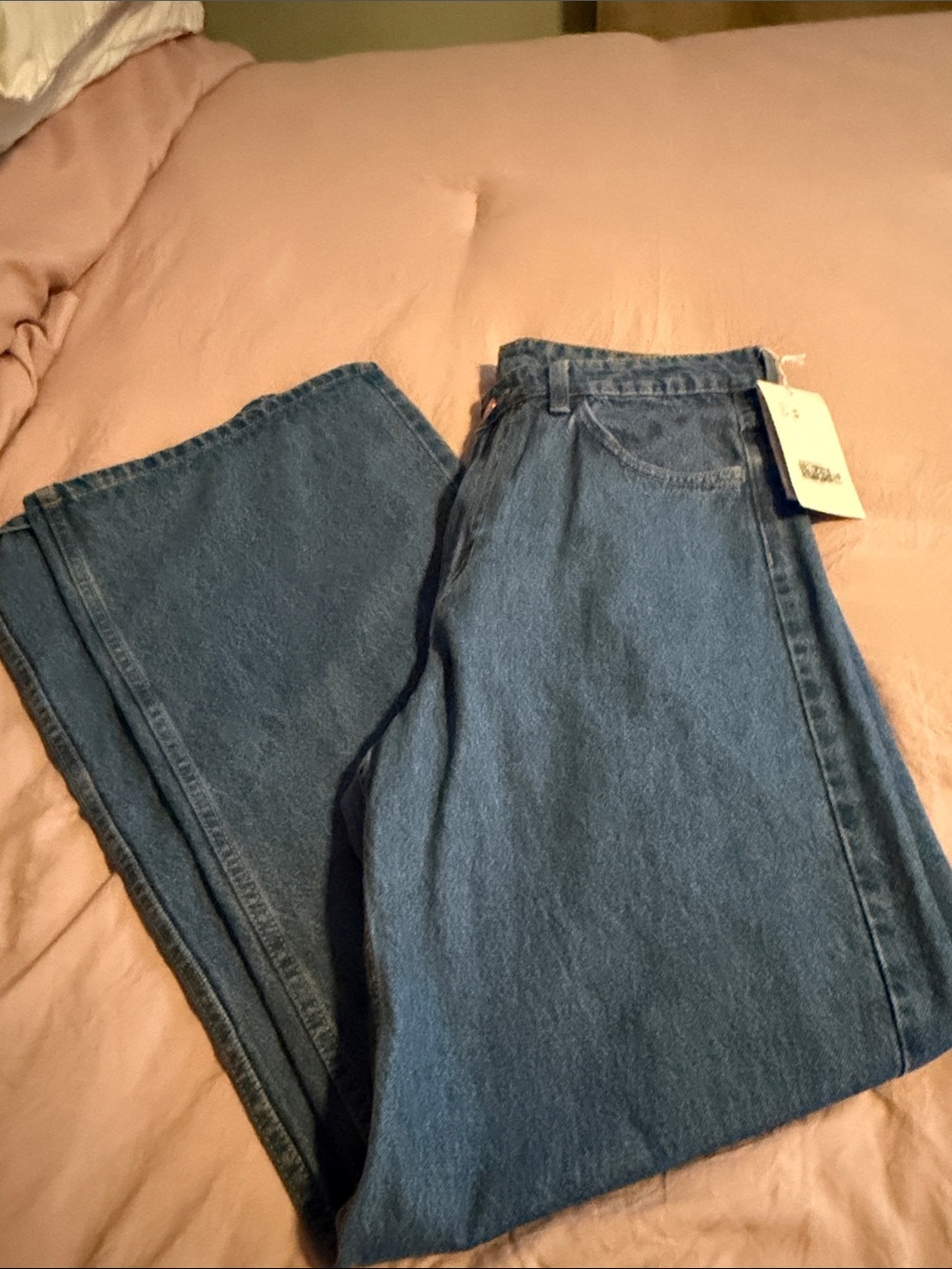 H&M Wide High-Waist Denim Jeans - Blue with Tan Patch